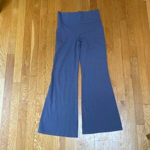 Athleta Salutation Stash Flare Pant